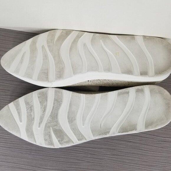 Pelle Moda Pointed Toe Slip-on Sneakers, Ivory Crackled Leather, Womens Size 7.5 - Picture 11 of 13